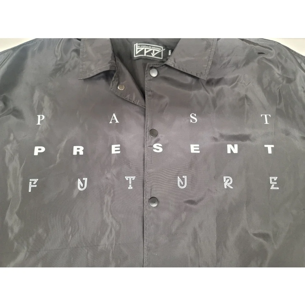 USHER‎ Concert Tour Jacket Large Past Present Future Black